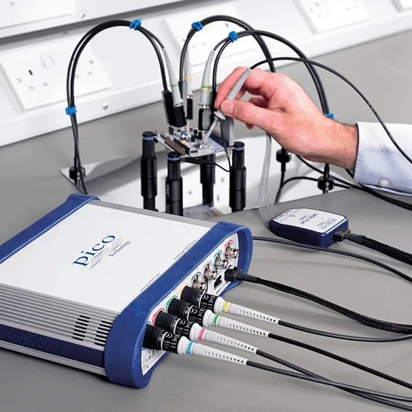PicoScope 6000E Series MSO digital pod and mixed signal workflow